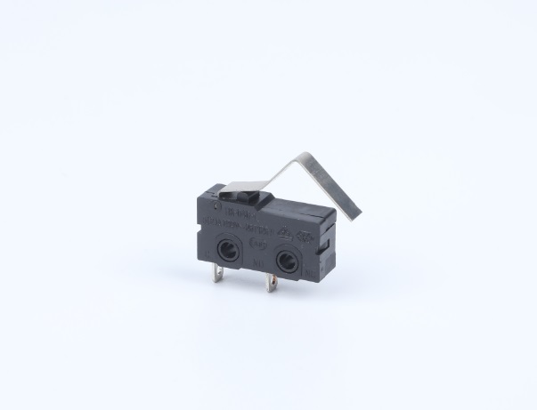 Microschakelaar met speciale hendelconnector