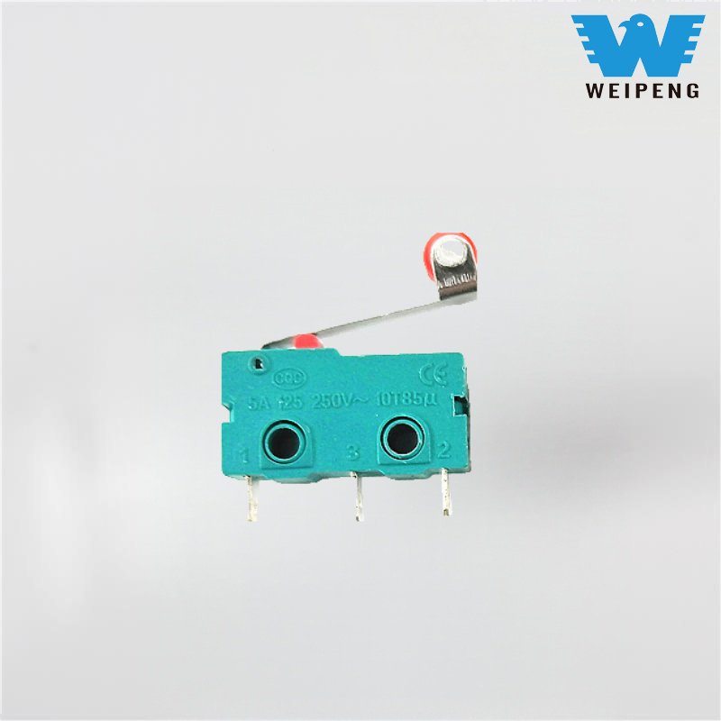 Microschakelaar met drie poten en hendel